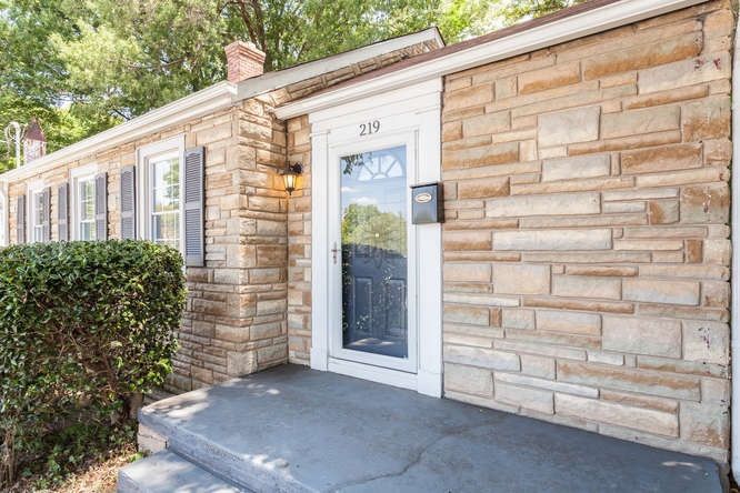 219 S Tarboro St, Raleigh, NC 27610