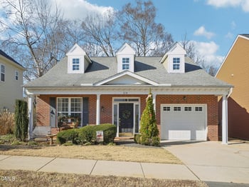 219 Tuscarora Ln, Clayton, NC 27520