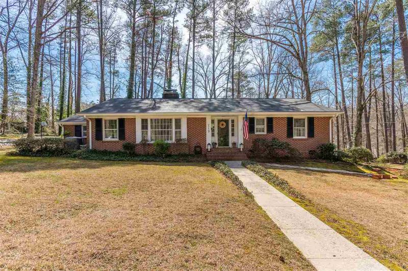 219 W Vernon Ave, Wake Forest, NC 27587