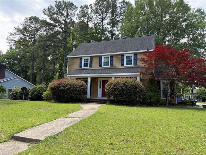 219 Viking Rd, Fayetteville, NC 28303