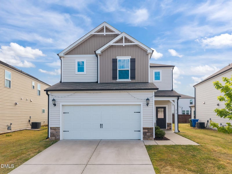 219 Watauga Lake Dr, Fuquay Varina, NC 27526