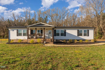 2196 Brogden Rd, Smithfield, NC 27577