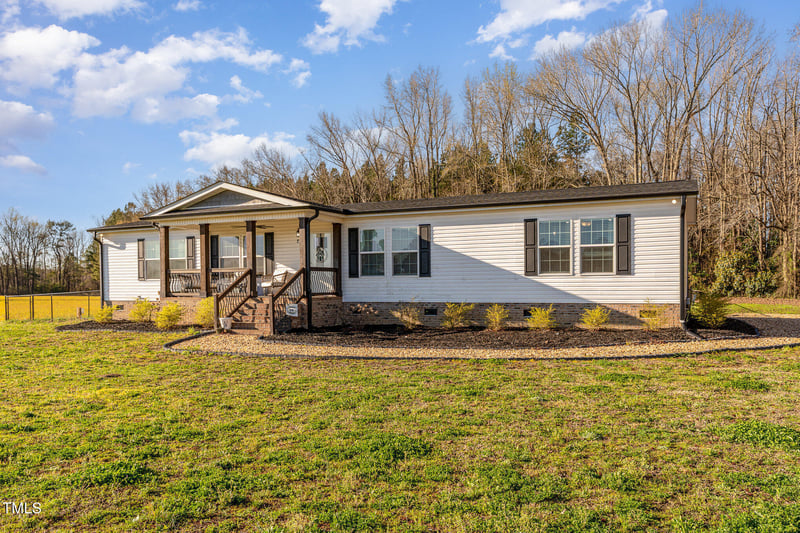 2196 Brogden Rd, Smithfield, NC 27577