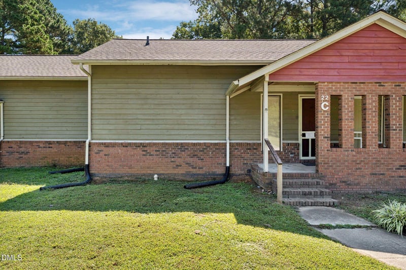 22 Carriage Cir, Louisburg, NC 27549