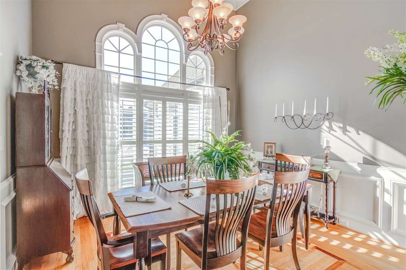 22 Cedardale Ct, Clayton, NC 27520