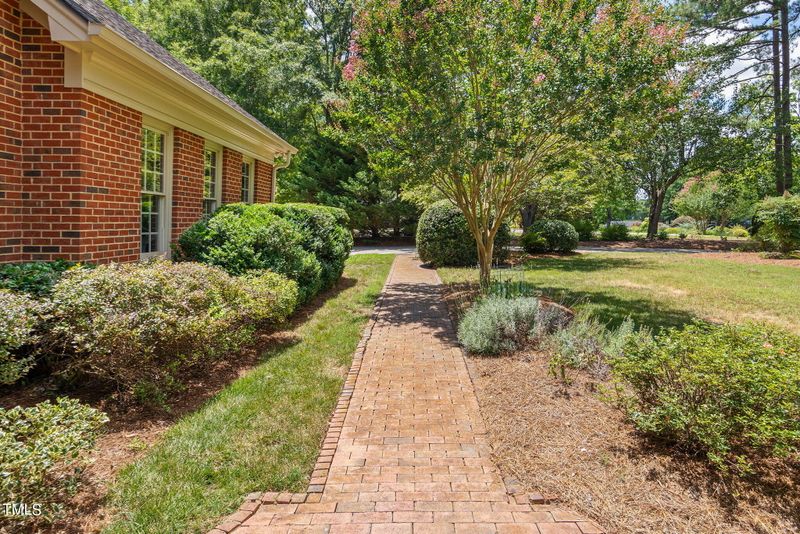 22 Clover Pl, Durham, NC 27705