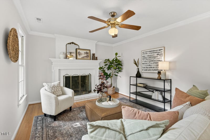 22 Cottage Woods Ct, Durham, NC 27713