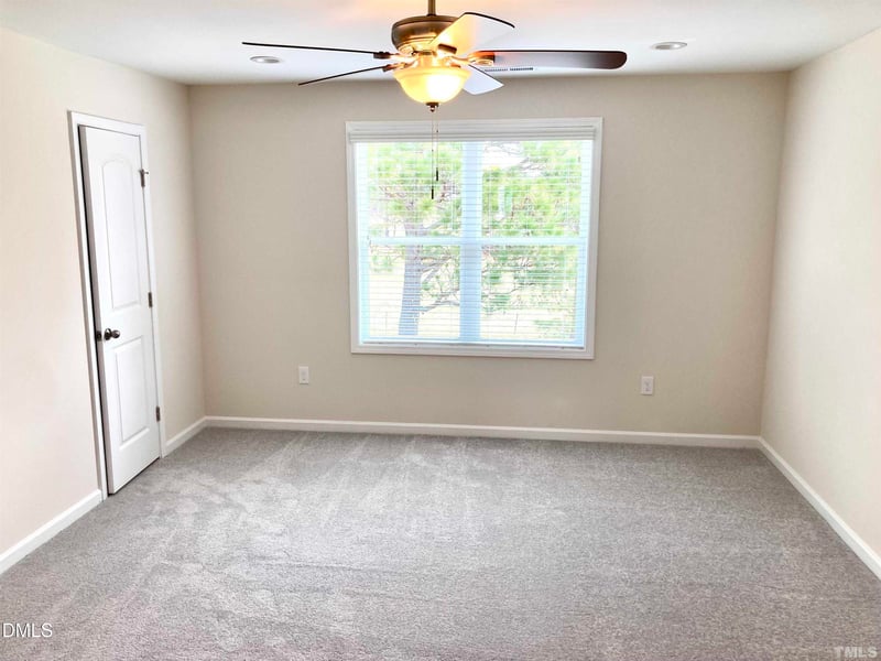 22 Davinci Dr, Zebulon, NC 27597