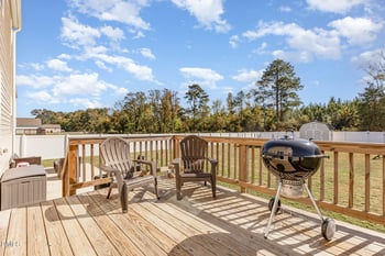 22 Eason Farm Dr, Zebulon, NC 27597