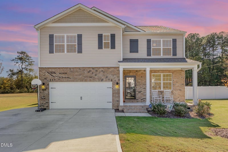 22 Eason Farm Dr, Zebulon, NC 27597