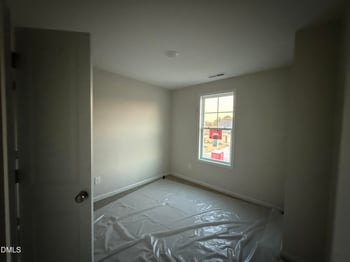 22 Emily Gardens Dr, Selma, NC 27576