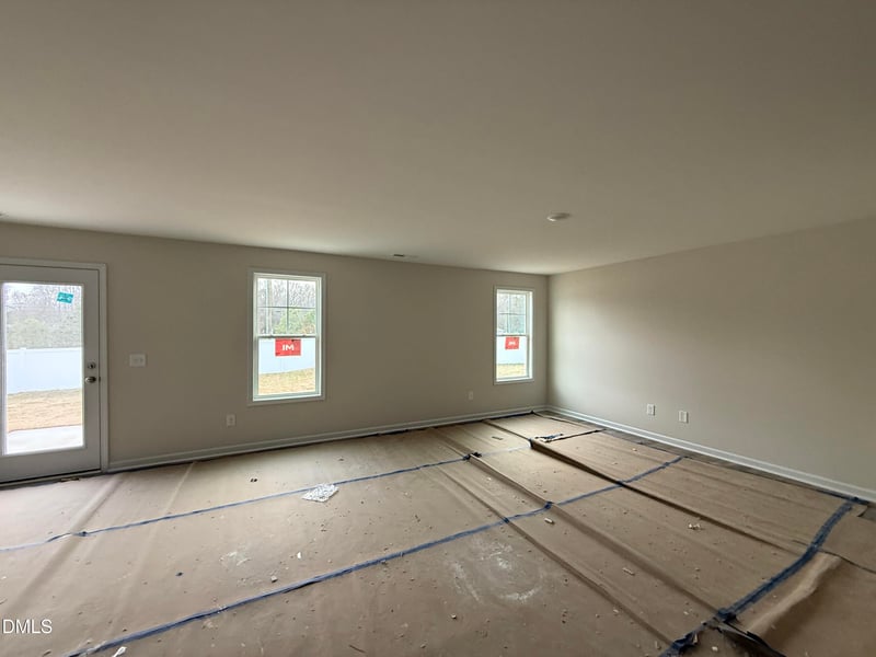 22 Emily Gardens Dr, Selma, NC 27576