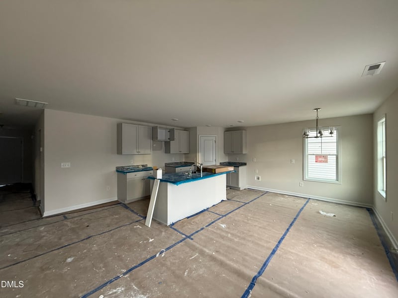 22 Emily Gardens Dr, Selma, NC 27576