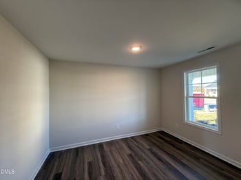 22 Emily Gardens Dr, Selma, NC 27576