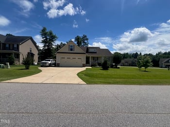 22 Evie Dr, Smithfield, NC 27577