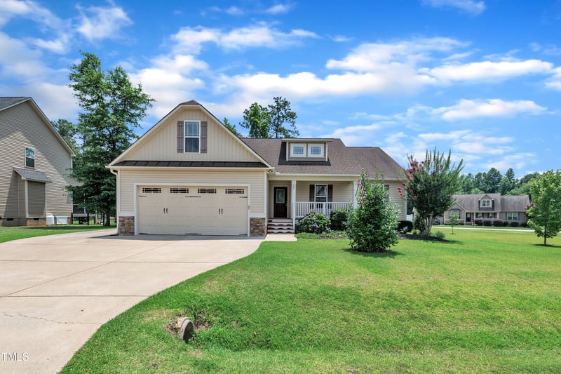 22 Evie Dr, Smithfield, NC 27577