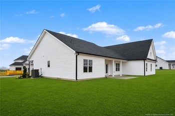 22 Grady Farm Way, Benson, NC 27504