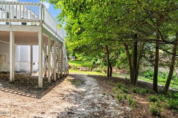 22 Lafoy Dr, Clayton, NC 27527