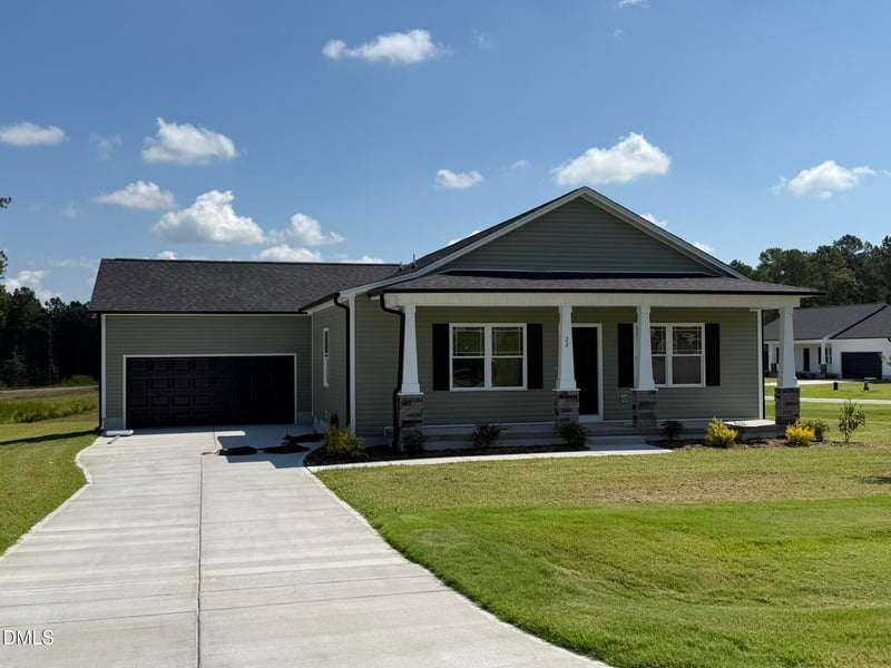 22 New Bethel Ct, Lillington, NC 27546