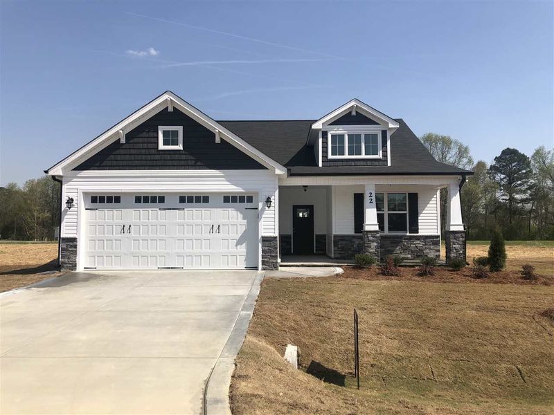 22 N Nolan Park Dr, Selma, NC 27576