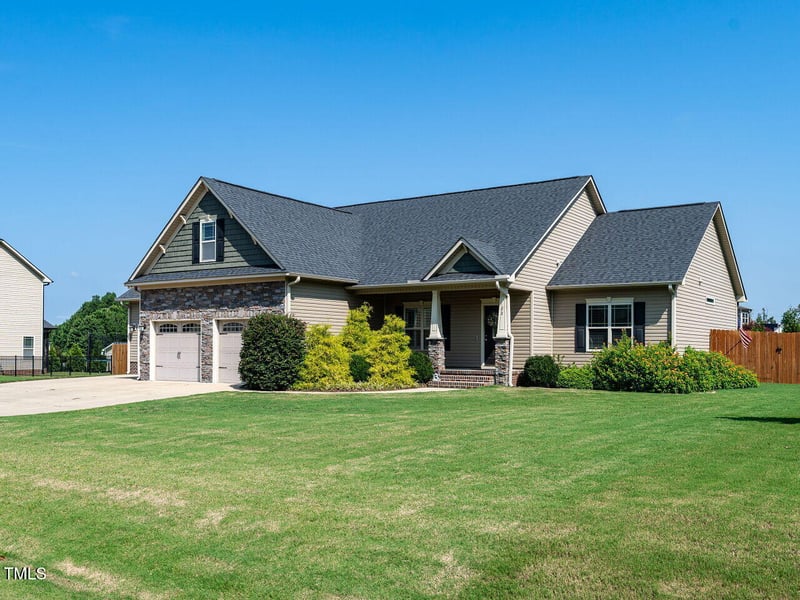 22 Pointer Dr, Angier, NC 27501