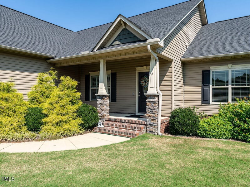 22 Pointer Dr, Angier, NC 27501