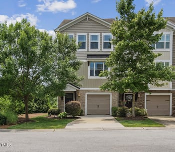 22 Prairie View Ct, Durham, NC 27703