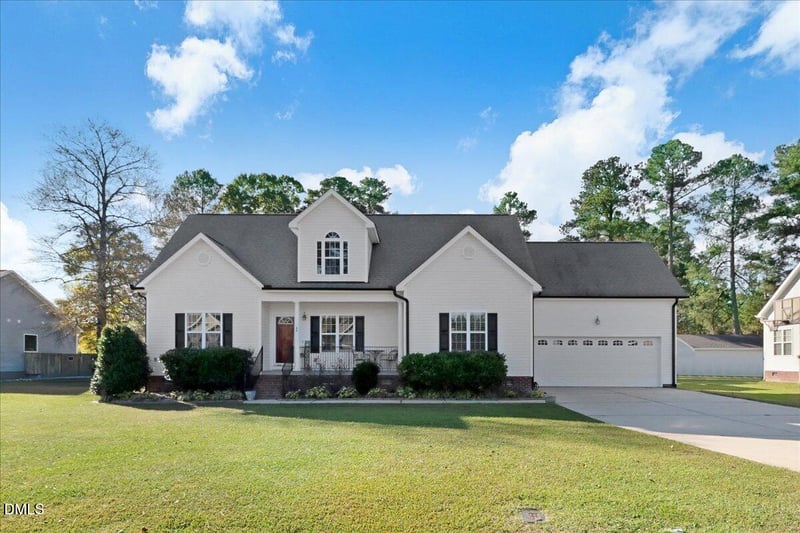 22 Quebec Dr, Selma, NC 27576