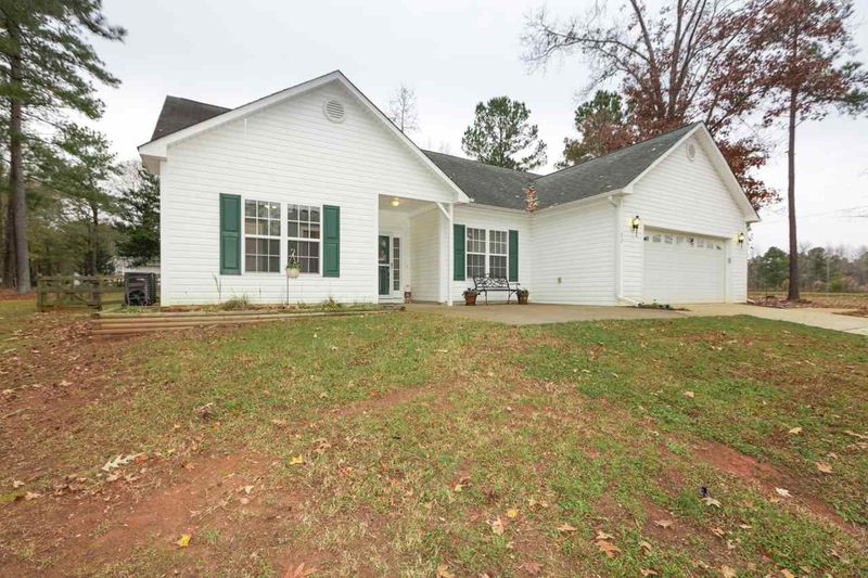 22 Rainwater Ct, Clayton, NC 27627