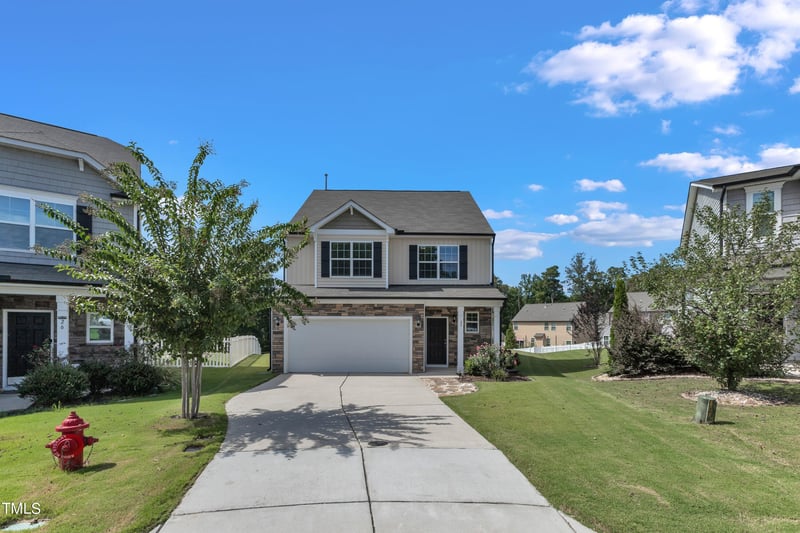 22 Thimbleberry Cir, Clayton, NC 27527