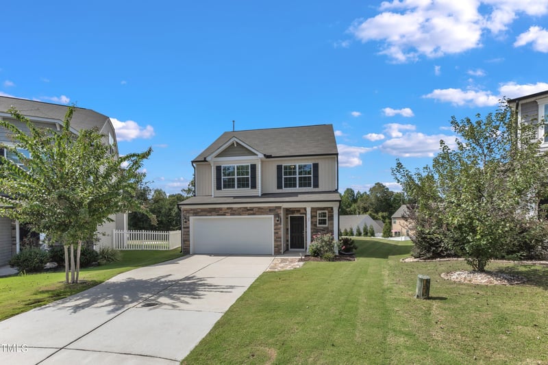 22 Thimbleberry Cir, Clayton, NC 27527