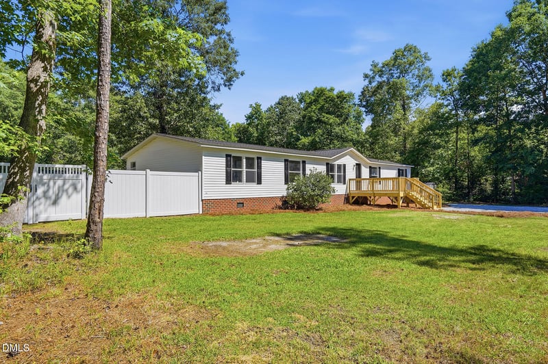 22 Thoroughfare Branch Rd, Sanford, NC 27332