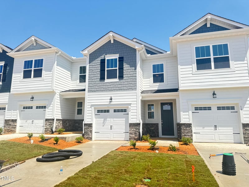 22 Twin Birch Dr, Angier, NC 27501