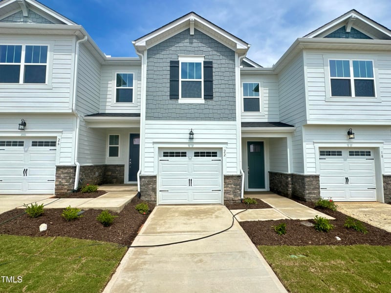 22 Twin Birch Dr, Angier, NC 27501