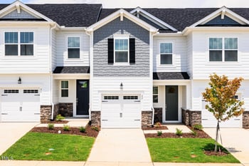 22 Twin Birch Dr, Angier, NC 27501