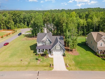 220 Amber Oak Dr, Selma, NC 27576