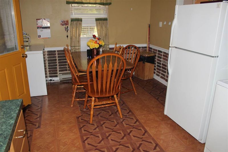 220 Archdale Dr, Durham, NC 27707