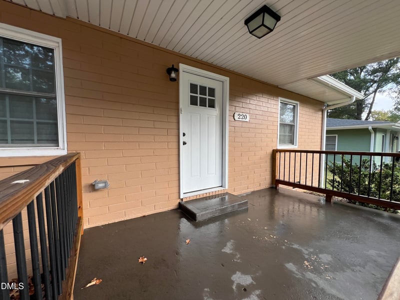 220 Barbee St, Zebulon, NC 27597