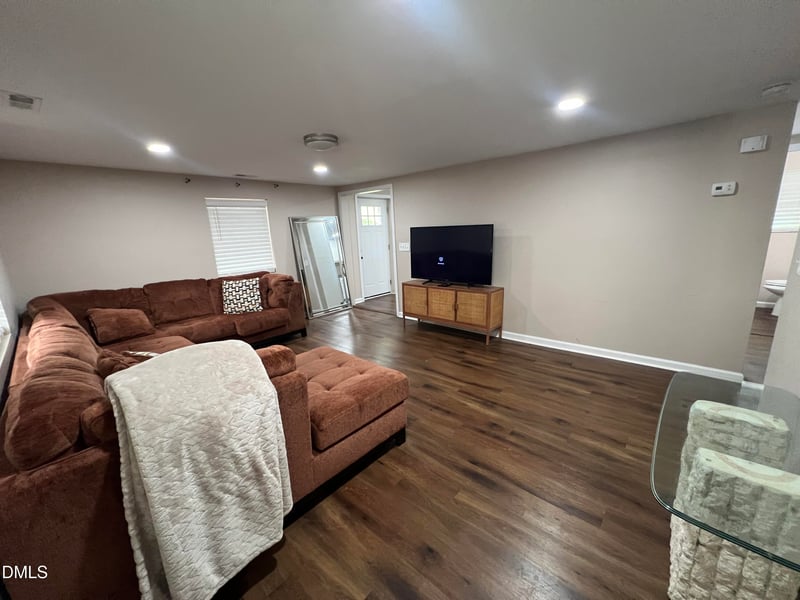 220 Barbee St, Zebulon, NC 27597