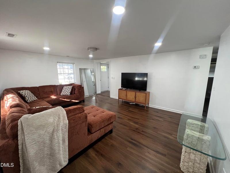 220 Barbee St, Zebulon, NC 27597