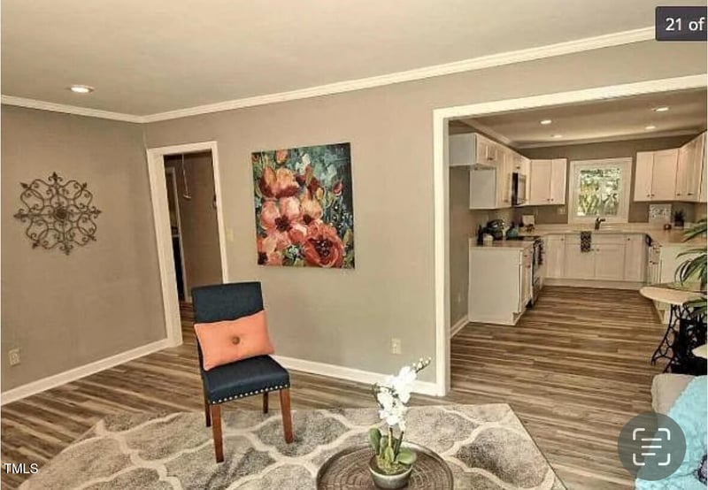 220 Barclay Rd, Chapel Hill, NC 27516