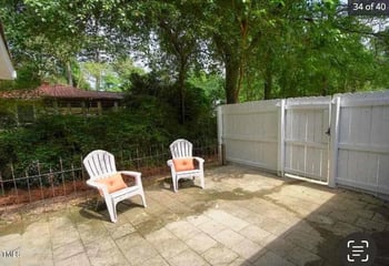 220 Barclay Rd, Chapel Hill, NC 27516