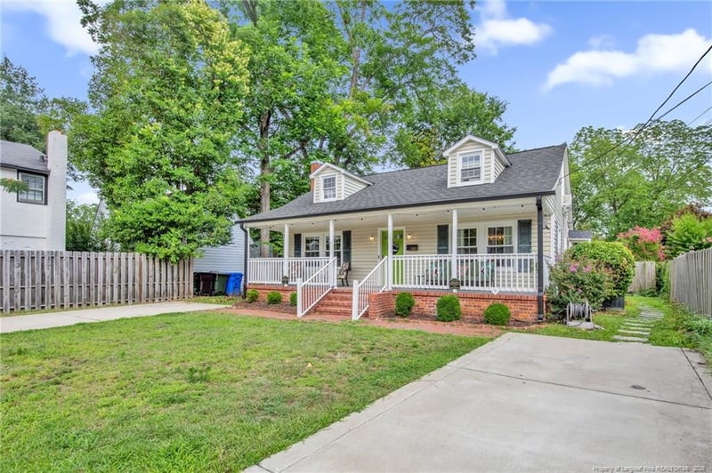 220 Bethune St, Fayetteville, NC 28305
