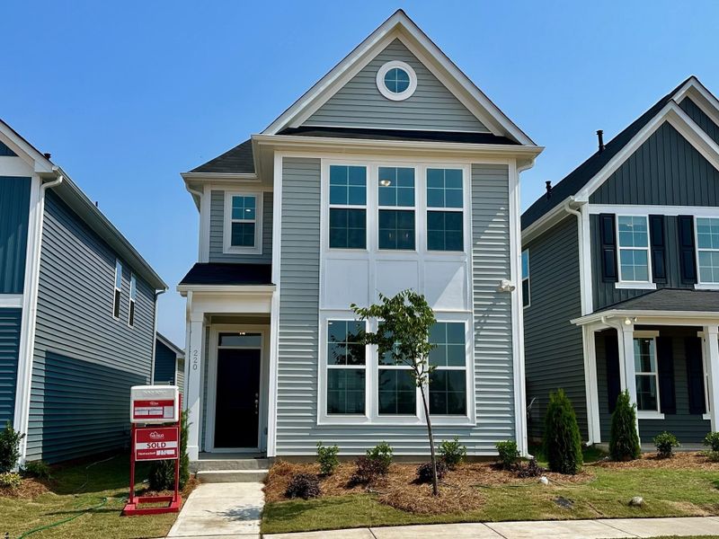 220 Blue Iris Pw #131, Clayton, NC 27520