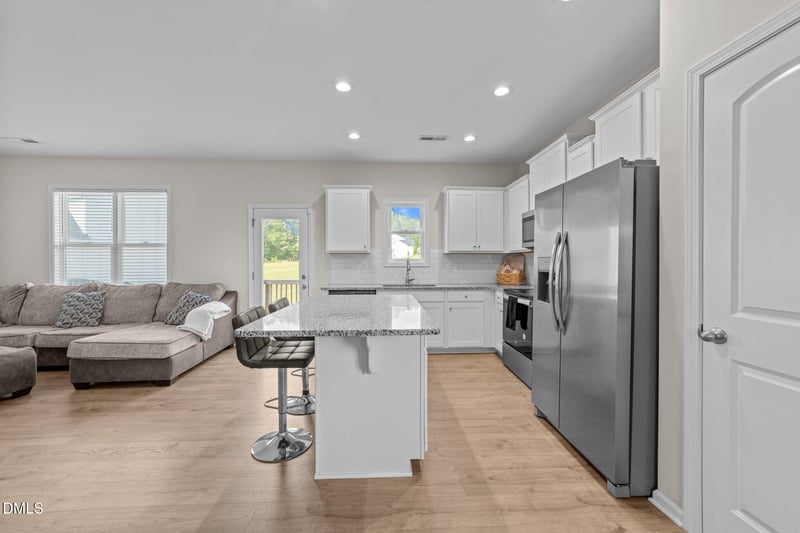 220 Brisbane Dr, Zebulon, NC 27597
