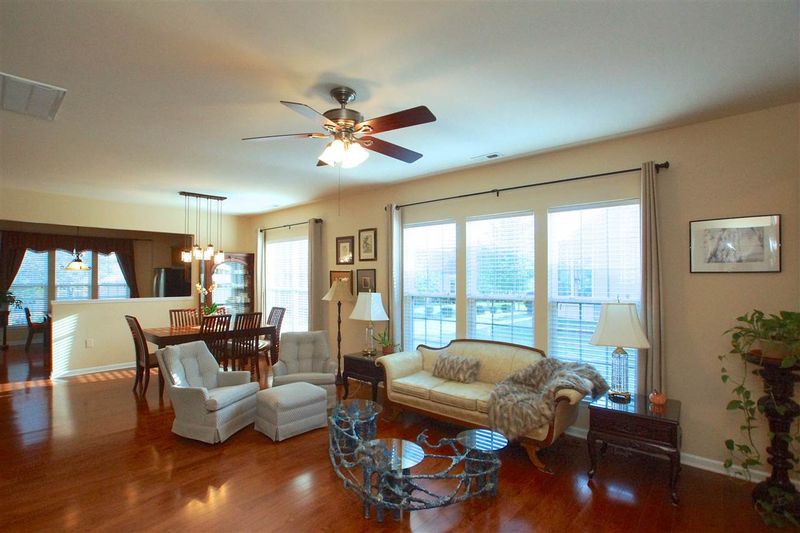 220 Callum Pl, Cary, NC 27519