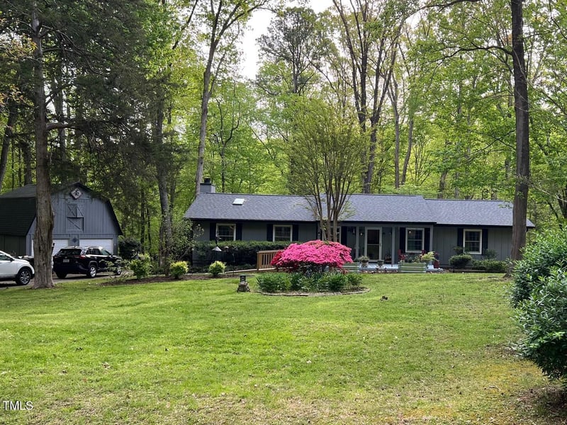220 Cardinal Dr, Youngsville, NC 27596