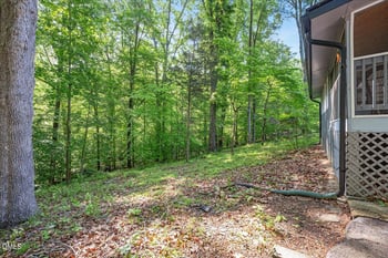 220 Cardinal Dr, Youngsville, NC 27596