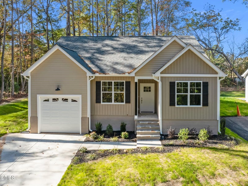 220 College St, Franklinton, NC 27525