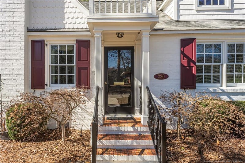 220 Devane St, Fayetteville, NC 28305